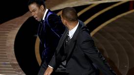 A los golpes: Will Smith y Chris Rock protagonizan confusa polémica en los premios Oscar que terminó con fuertes insultos
