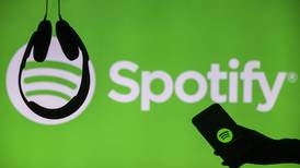 Golpe a la privacidad: Spotify escuchará la voz de sus usuarios para saber tus gustos y emociones
