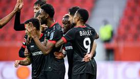 [VIDEO] Con gran jugada de Aránguiz, Bayer Leverkusen venció por 5 a 2 al Stuttgart