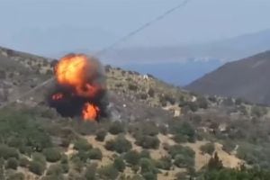 VIDEO | Se estrelló un avión bombero que combatía incendios en Grecia