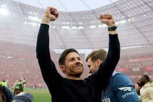 VIDEO | Los 5 goles de Bayer Leverkusen para consagrarse campeón de la Bundesliga
