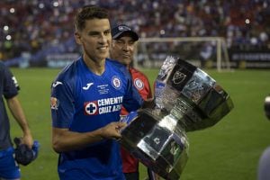 Igor Lichnovksy puede ser nuevo compañero de Iván Morales en Cruz Azul