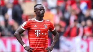 Bayern Munich niega racismo contra Sadio Mané y revela por qué desechó al delantero