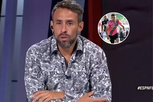 Jorge Valdivia aprobó llegada de Vicente Fernandez a la U: “Tiene un plus”