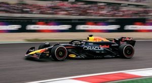 Max Verstappen no tiene contrapeso y se queda con el GP de China
