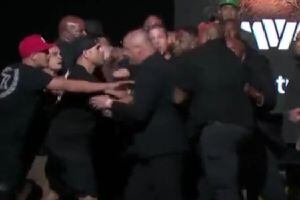 VIDEO | Así fue la pelea campal entre equipos de Jake Paul y Nate Diaz