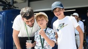 Gerard Piqué es captado en Miami con sus hijos, en medio de los rumores de su próximo anuncio de boda