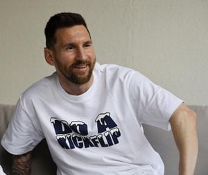 Los dos jugadores con pasado chileno que serán compañeros de Lionel Messi en Inter de Miami