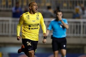 San Luis de Chupete Suazo mete miedo para la Liguilla: golearon a equipo de Primera División