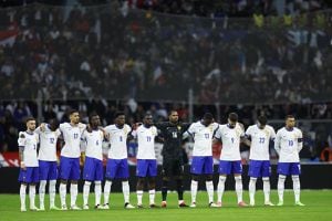 Escándalo en Francia: tres jugadores salieron de fiesta luego del partido contra La Roja