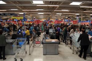 Horarios supermercados en Fiestas Patrias: ¿Hasta qué hora funcionarán este domingo 17 de septiembre?