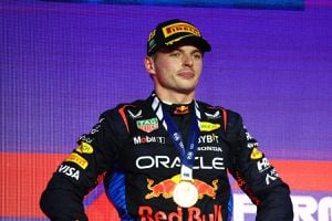 A espaldas de Red Bull: la cláusula secreta que añadió Max Verstappen a su contrato