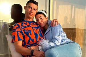 Georgina Rodríguez y Cristiano Ronaldo van al cine y de compras con sus hijos