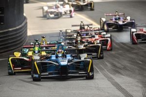 Primera crisis del año en la Formula 1: escudería sufre dos renuncias tras desastre de Baréin