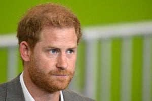 Príncipe Harry sufre nueva derrota contra la familia real y el periodismo británico