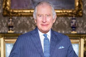 Delicado estado de salud: Se prolongará la convalecencia de Carlos III luego de su operación