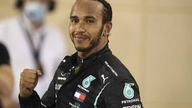 Fin de la teleserie: Lewis Hamilton renovó un año más con Mercedes