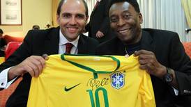 ¿Desde Miami? Aseguran que Sergio Jadue debutó en las redes sociales por la muerte de Pelé
