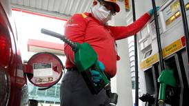 Combustibles continúan la tendencia al alza y sus precios volverán a subir desde este jueves