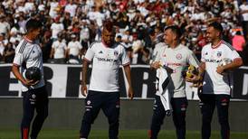 FOTO | El insólito error de Arturo Vidal: confundió a figura del Flamengo con Gabriel Suazo