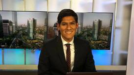 Quién es Danny Linares,  periodista de TVN y conductor del noticiero "24 Horas"
