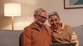 Buscador beneficios adultos mayores: Conoce todos los bonos a los que puedes postular