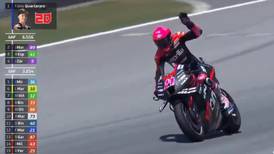 VIDEO | ¡Para no creer! Aleix Espargaró festejó pensando que era la última vuelta y perdió el podio en Moto GP