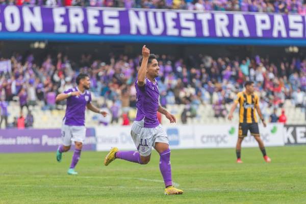 Idolatra a Alexis Sánchez y fue figura del Clásico Penquista: “Deportes Concepción es un equipo grande y diferente al resto”