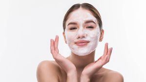 Controla el acné y elimina los puntos negros con esta mascarilla de aspirina