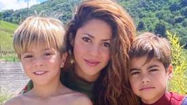 Shakira deja a sus hijos con Gerard Piqué y abandona Barcelona de último minuto  