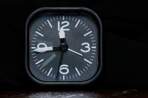 Se acaba el invierno: Qué día y a qué hora es el cambio de horario en Chile