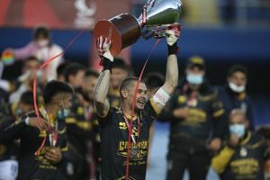 Club de Primera B negocia el retorno de Matías Cano al fútbol chileno