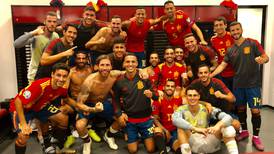 España logró triunfo y terminó con un hombre menos en eliminatorias de Eurocopa