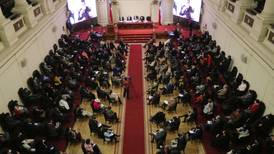 Convención Constitucional: presidenta Loncón inició sesión con saludo a Linconao, Toledo y Campillai
