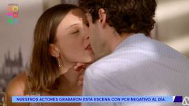 Julián y Catalina se besaron y "Edificio Corona" dejó un particular mensaje en la escena