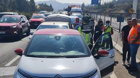 Accidente en Ruta 68 genera taco en dirección a Santiago en el último día de Semana Santa