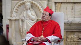 El cardenal mexicano Norberto Rivera ya no está entubado