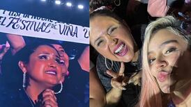 Leyó su cartel y se sacó una selfie: El especial momento que vivió Pamela Leiva en el segundo concierto de Karol G en Chile  