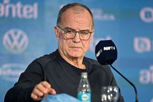 A 5 días del choque con La Roja: renuncia histórico de la Selección Uruguaya por las exigencias de Marcelo Bielsa