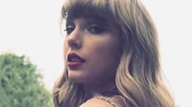 Llena de joyas: Taylor Swift lució dos espectaculares looks en los premios MTV EMA 2022