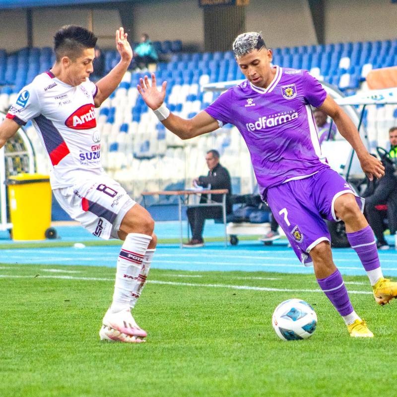 Deportes Concepción cayó por 1-3 ante Deportes Melipilla y se hunde en el último lugar de la Segunda División Profesional.