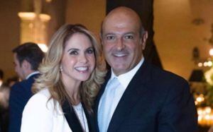 ¿Cómo se gana la vida el millonario novio de Lucero?