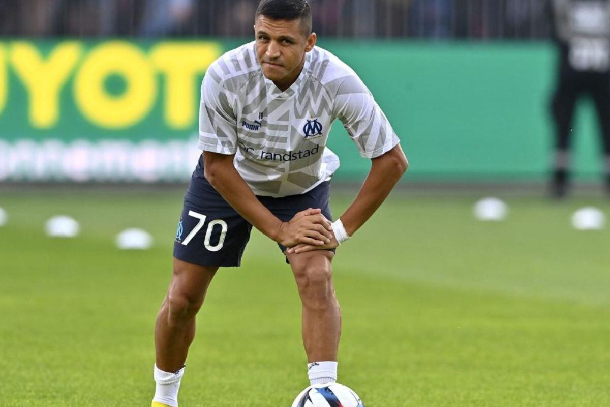 El retorno de Alexis Sánchez a Olympique de Marsella ha sido criticado por la prensa francesa.