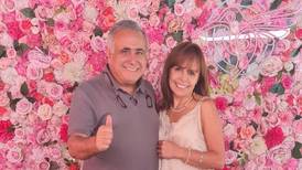 Doctor Ugarte habla del amor maduro que tiene con su pareja, Antonieta Ortiz