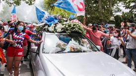 El emocionante funeral que le brindaron los hinchas de Nacional a Santiago "Morro" García