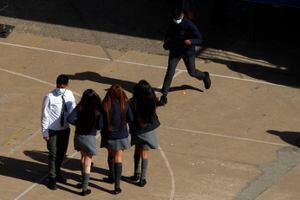 Bonos y beneficios para estudiantes: Revisa si puedes recibir alguno