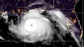 Huracán Ida llegó a Luisiana, EE.UU., alcanzando los 240km/h