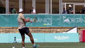 VIDEO | Con la mira en Wimbledon: Así fue el entrenamiento de Rafael Nadal en el césped de Mallorca