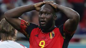 VIDEO | ¿Era un impostor? Los tres goles cantados que se perdió Romelu Lukaku y dejaron fuera de Qatar 2022 a Bélgica