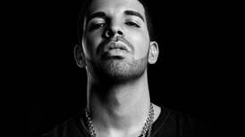 Drake rompe el récord de más top 10 en el Billboard 100